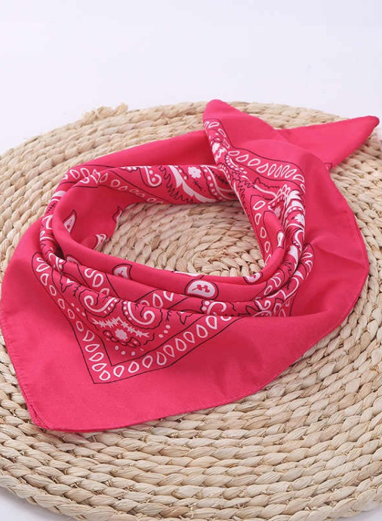 Кърпа за глава бандана Bandana в тъмнорозово-Бандани-LadyStyle.bg Кърпа за глава бандана Bandana в тъмнорозово-Бандани-LadyStyle.bg
