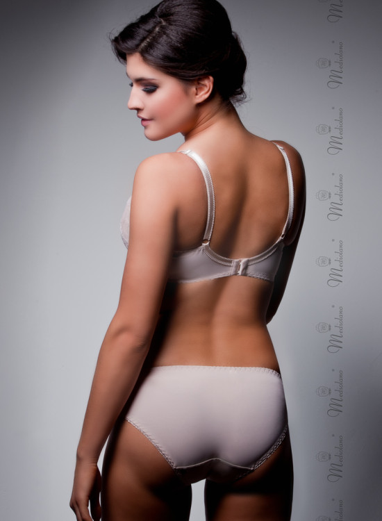 Бежов сутиен с подплатени чашки Camila 01002-Големи размери-LadyStyle.bg