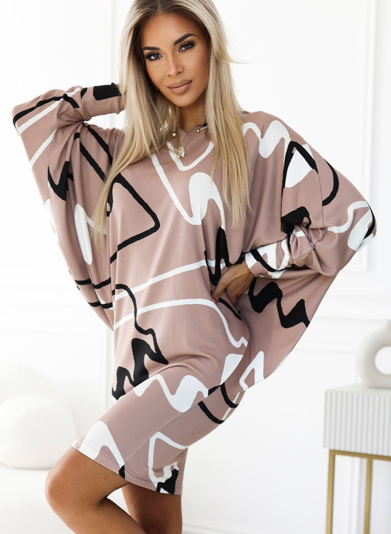 Широка рокля с дълги ръкави в бежов цвят 402-8