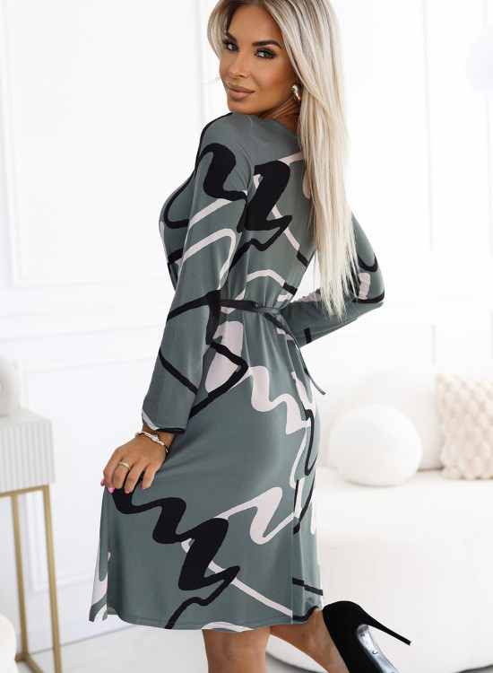 Ежедневна рокля с колан в зелен цвят 576-1