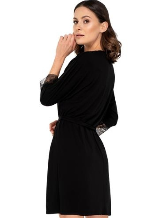 Дамски халат в черен цвят Allison-Халати-LadyStyle.bg Дамски халат в черен цвят Allison-Халати-LadyStyle.bg
