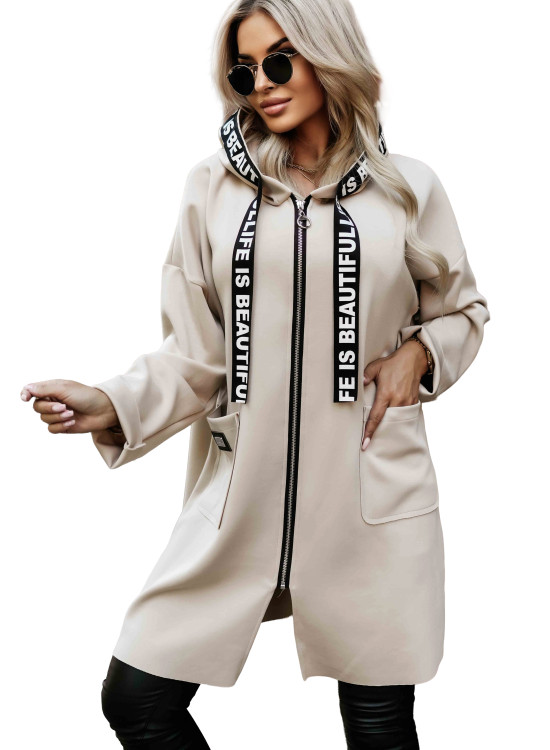 632-1 Стилно палто в бежов цвят