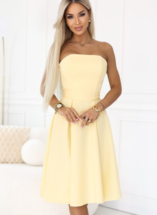 Елегантна рокля без презрамки в жълт цвят 641-3