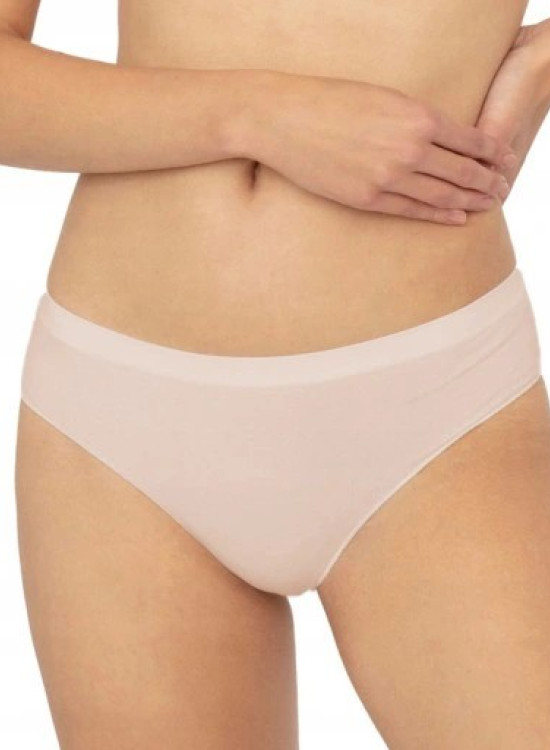 Микрофибърни бикини в бежов цвят CLASSIC-Бикини-LadyStyle.bg