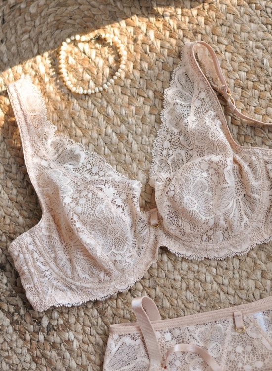 Сутиен с меки чашки в бежов цвят JULIA BRALETTE 19185-Мека чашка-LadyStyle.bg Сутиен с меки чашки в бежов цвят JULIA BRALETTE 19185-Мека чашка-LadyStyle.bg