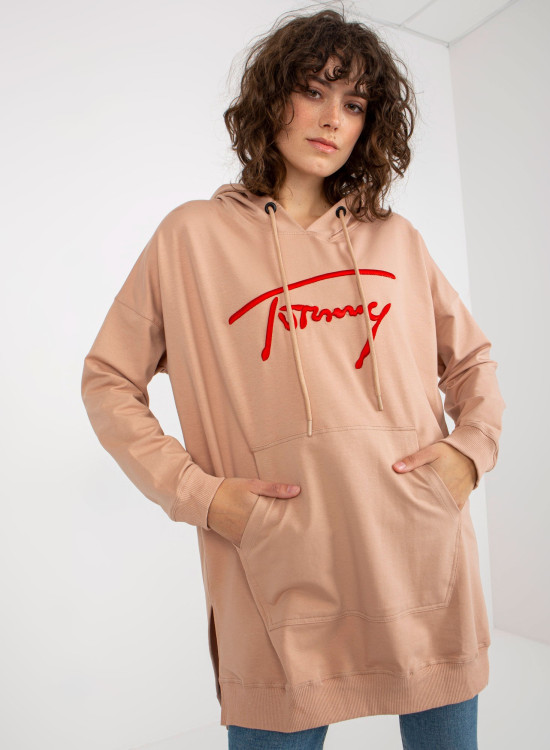 Дълъг дамски суичър в бежов цвят 335.25X-Суичъри-LadyStyle.bg