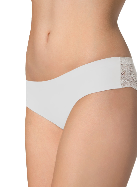 Безшевни бикини в бял цвят Tanga-Бикини-LadyStyle.bg Безшевни бикини в бял цвят Tanga-Бикини-LadyStyle.bg